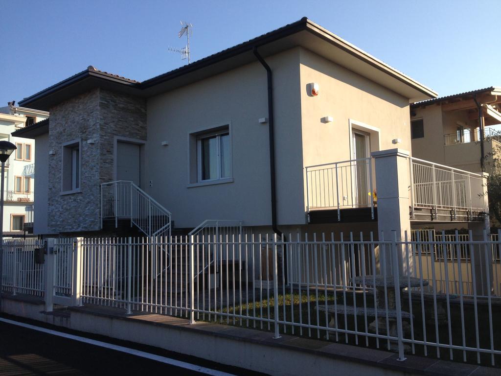 Casa Armonia Apartment Peschiera del Garda Exterior photo